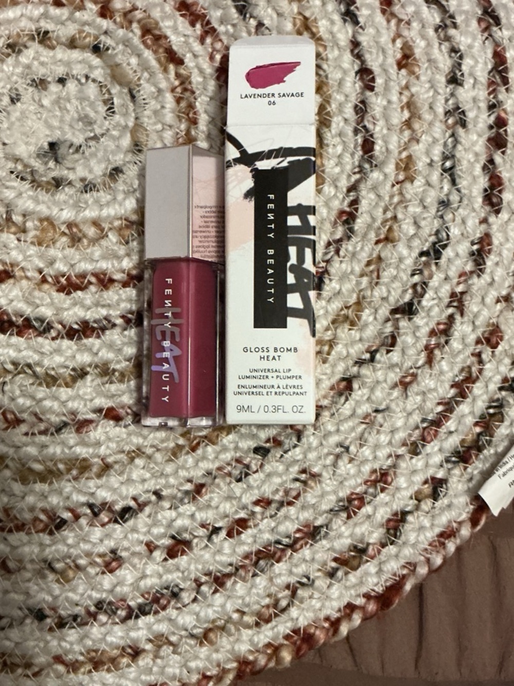 Fenty Beauty Gloss Bomb Heat Lip Luminizer - Lavender Savage (pink mauve)